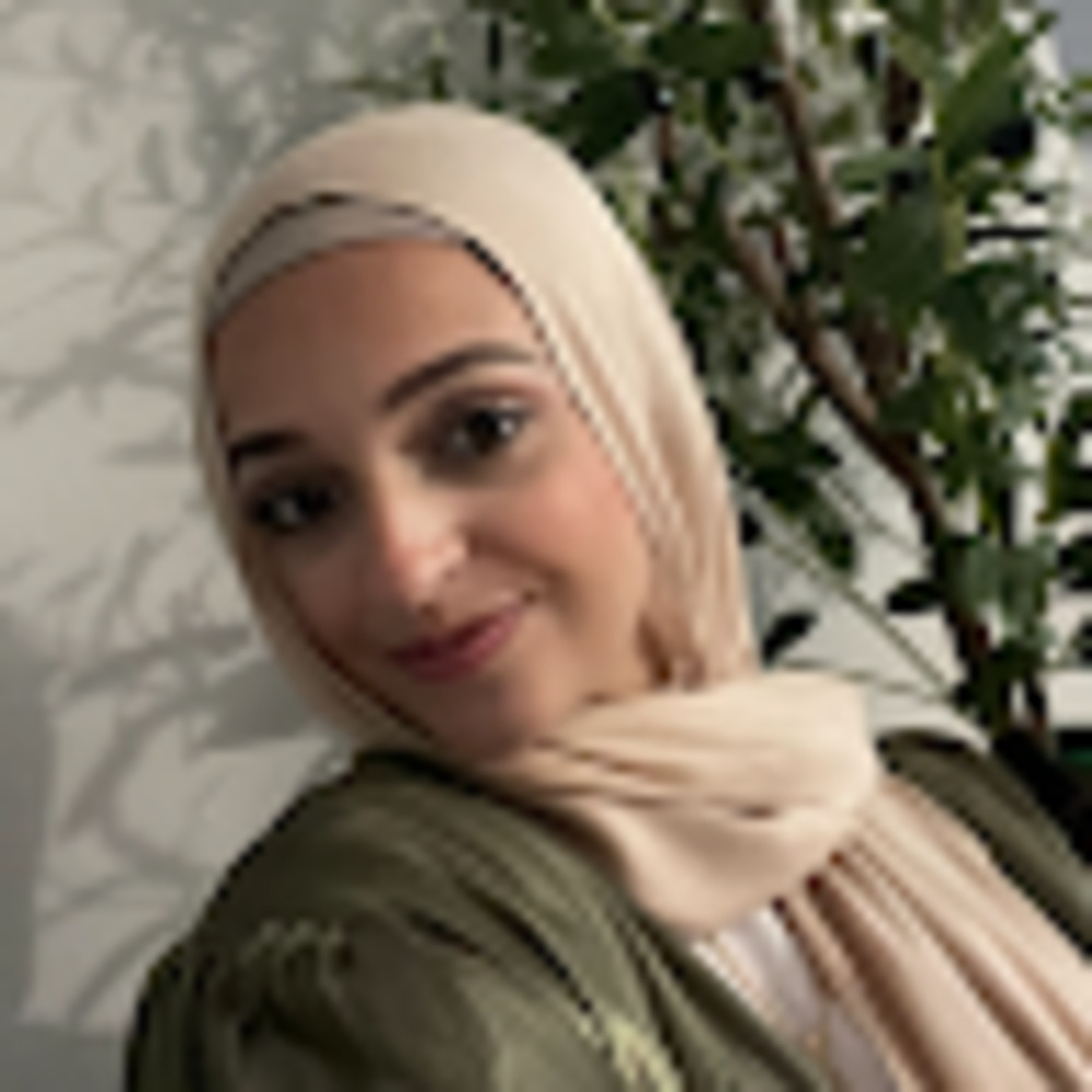 Meet your Posher, Nisreen